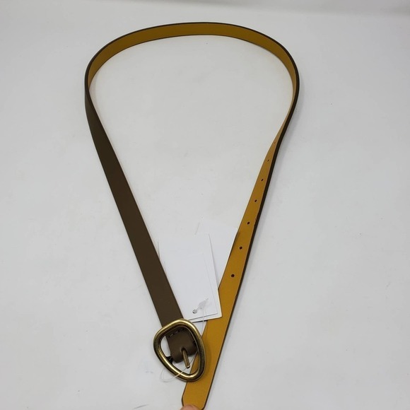 Target Faux Leather Taupe Skinny Size Medium Classic Belt New With Tag - Picture 5 of 6